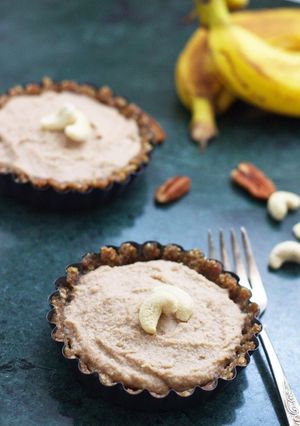 A picture of Raw Vegan Nuts & Fruit Tart.