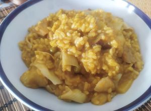 Foto principal de Arroz meloso de verduras con setas y nopollo 💜🐤 (V)