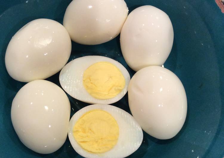 Easiest Way to Prepare Perfect Perfect Hard Boiled Eggs