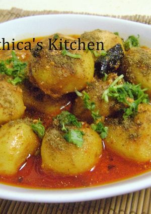 A picture of Kashmiri Dum Aloo.