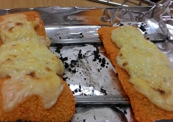 Creamy garlic cheese baked golden fish cake