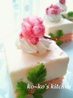 A picture of Cherry Blossom Tiramisu.