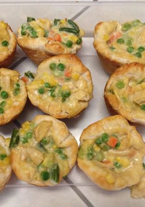 A picture of Quick Pot Pies.