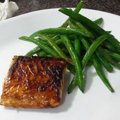 A picture of Sweet & Tangy Salmon.