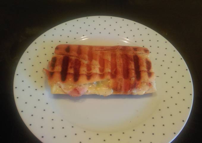 Mandys pressed sandwich