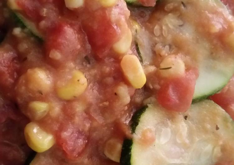 How to Prepare Favorite Zucchini &amp; Corn Stew