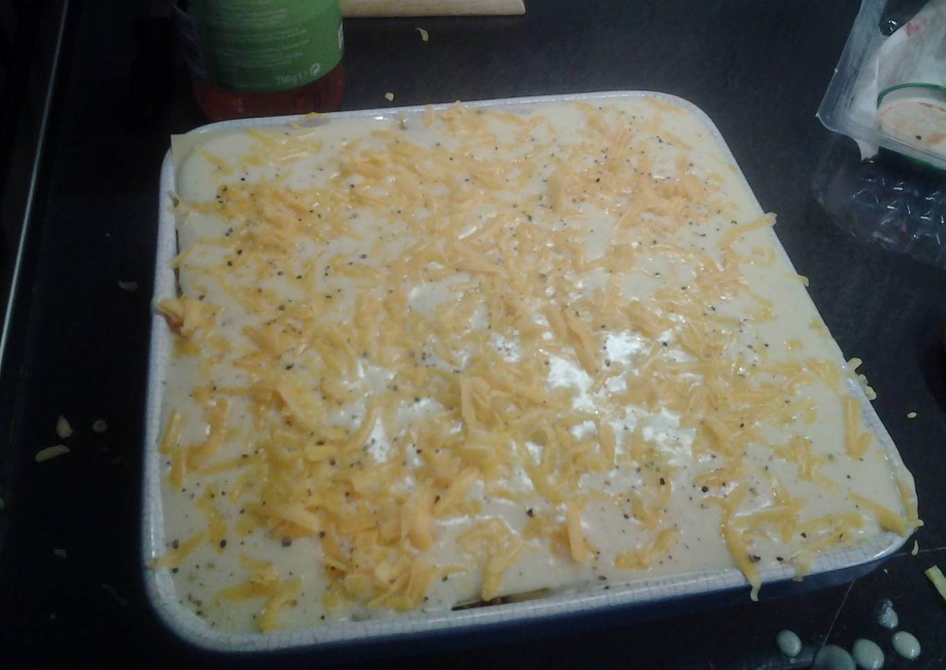 Paula's lasagne with homemade cheese sauce