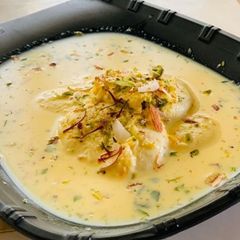 A picture of Rasmalai.