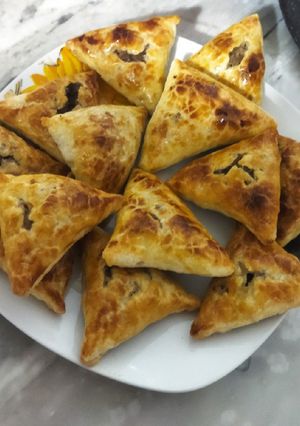 صورة لوصفة مملحات بالعجينة المورقة