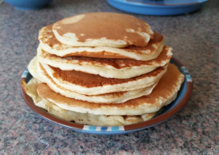 Simple Way to Make Super Quick Homemade Buttermilk Pancakes