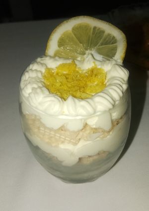 Una foto de Mousse de Limón (Sencillo)