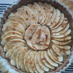 A picture of Wholewheat French apple pie.
