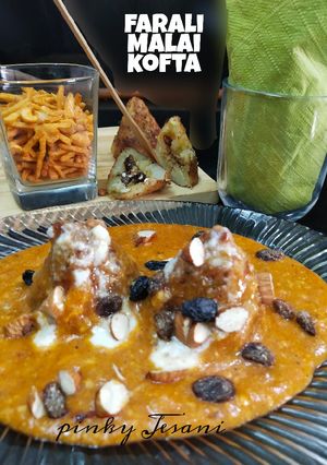 A picture of Farali Malai Kofta.