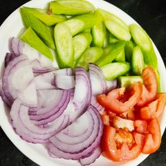 A picture of Green Salad.