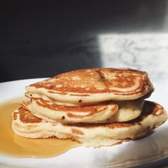 A picture of Buttermilk Pancakes.