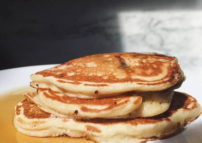 Steps to Prepare Super Quick Homemade Buttermilk Pancakes