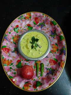 கேரளா சைடு,*ஆப்பிள் மோர்க் குழம்பு *(apple mor kulambu recipe in tamil) செய்முறை முக்கிய புகைப்படம்