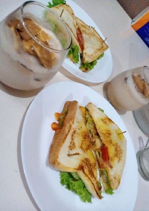 Foto resep Sandwitch roti tawar isi kornet keju