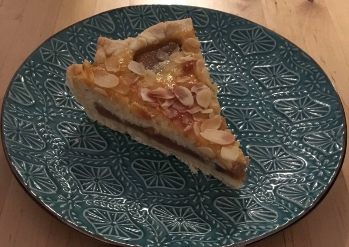 Tarte aux poires amandine