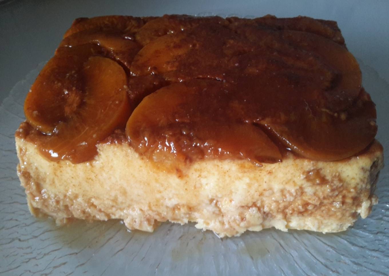 Flan de melocotones con queso batido ligero
