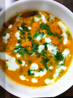 A picture of Peas Paneer Curry.
