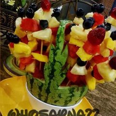 A picture of Whosayna’s Fruit Salad Bouquet.