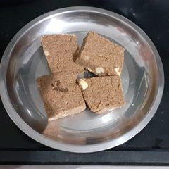 A picture of Rajgira burfi Amaranth fudge.