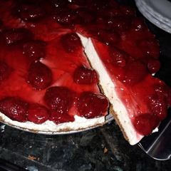 A picture of Strawberry cheese cake.