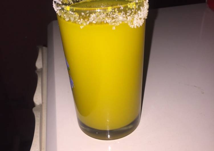 Step-by-Step Guide to Make Homemade Turmeric juice 🥤
