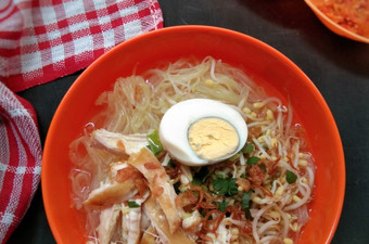 Bagaimana Membuat Soto Ayam Bening Bumbu Rempah Irit Untuk Jualan