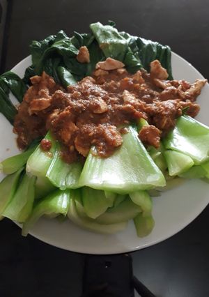 Foto resep Pokcoy siram ayam