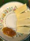 Queso 🧀 con mermelada de higo