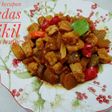 Oseng Kecapan pedas kikil tahu tempe
