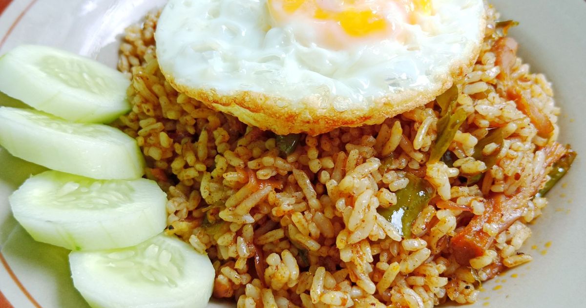 Resep Nasi Goreng Rendang Sambel Ijo Padang oleh Yash Larasati - Cookpad