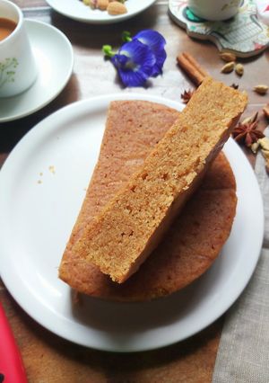 A picture of Eggless Whole Wheat Chai Spiced Cake.