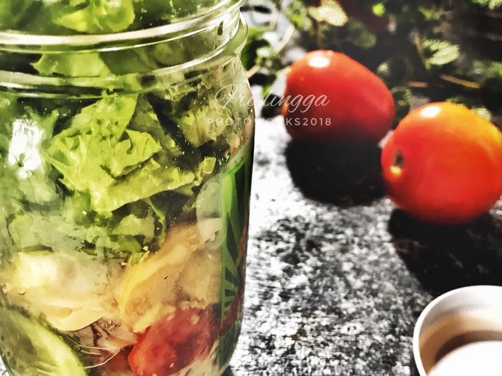 Cara Mudah Membikin Resep  Simple salad in jar yang Lezat, Sempurna