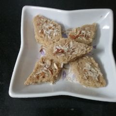 A picture of Roti ki Burfi.