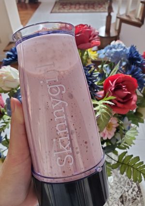 A picture of 1,028 Calories Weight Gain Protein Shake.