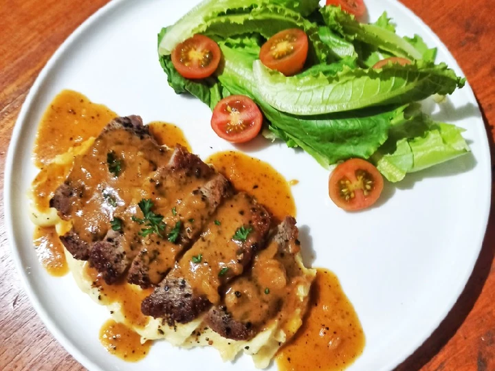 Langkah Gampang Menyiapkan Resep Beef steak yang  Bikin Ketagihan Anti Ribet, Uenak Banget