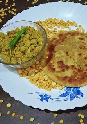 दाल पराठा (dal paratha recipe in Hindi) रेसिपी मुख्य फोटो