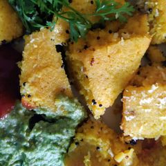 A picture of Instant golden dhokla with groundnut coriander chutney.