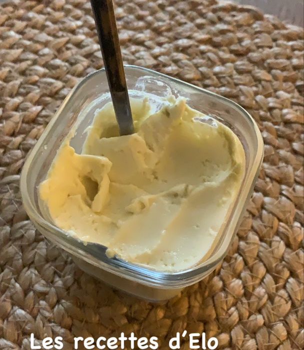 Une photo de Crème à la pistache à la multidelice #cuisinonspourelles