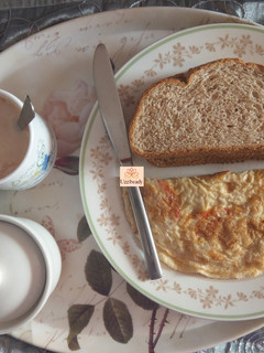 A picture of "Pizza" egg.