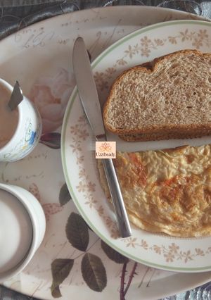 A picture of "Pizza" egg.