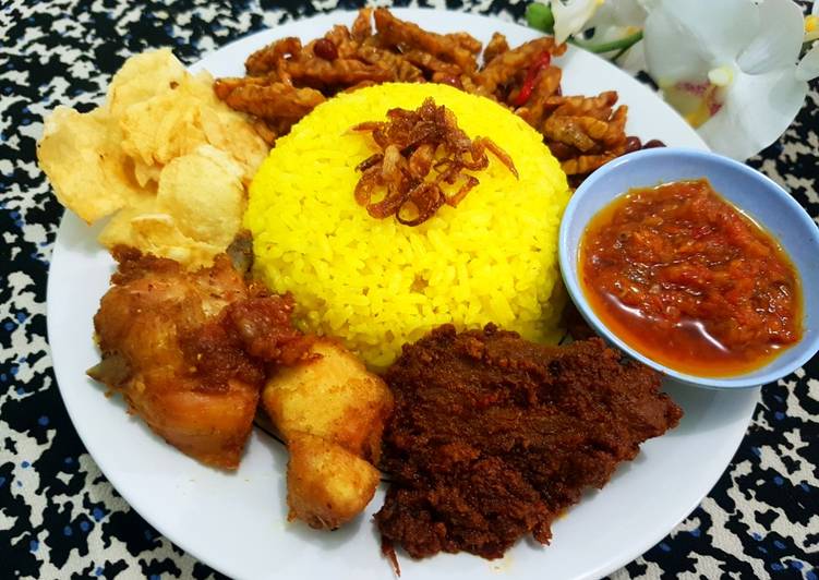 Nasi Kuning