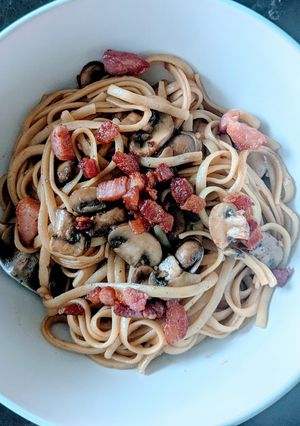 A picture of Easy Delicious Garlic Butter Pasta.
