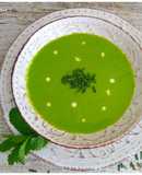Crema fría de guisantes con menta