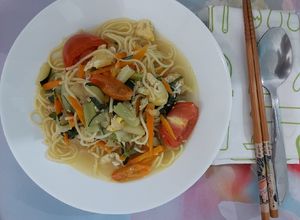 Foto resep Mie kuah dg wortel dan zucchini