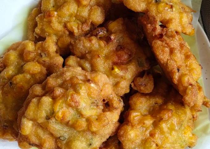 Bagaimana Membuat Bakwan Jagung Manado yang Bisa Manjain Lidah