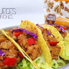 Una foto de Tacos de nueces y champiñones (Trampantojo)